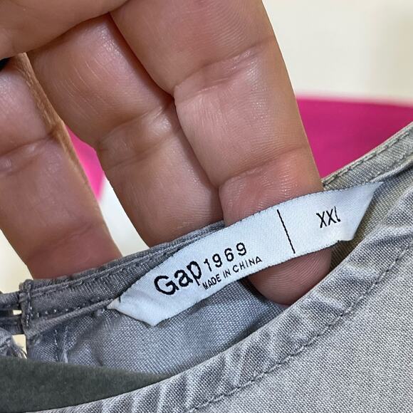 GAP 1969, Grey Tank Top, Keyhole in the back. Size XXL. Excellent condition! - Picture 2 of 6